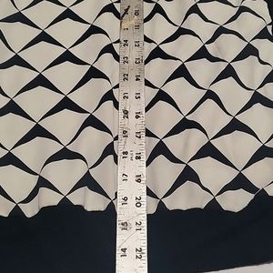 Lightweight sweater with sheer front black pattern on white